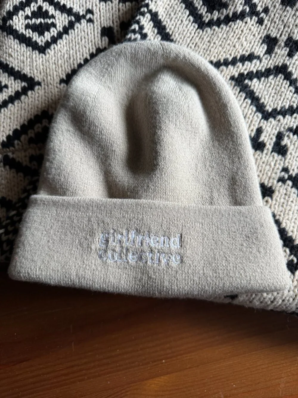 Girlfriend Collective Tan Beanie and Lucky Brand Black/Cream Infinity Scarf